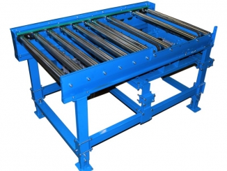 Roller Conveyor with Pop-Up Chain Transfer